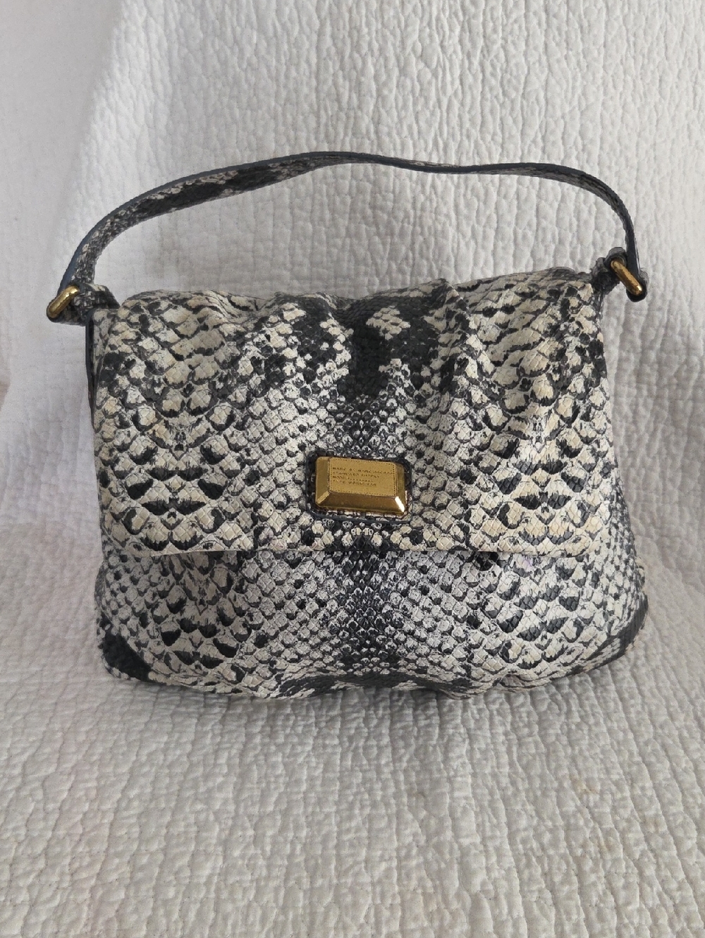 Marc by Marc Jacobd Black and Cream Python-Print Shoulder Bag